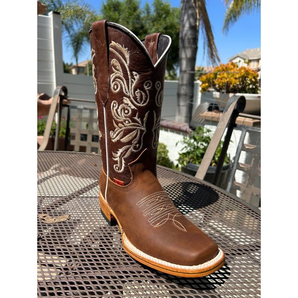 Women Western Embroidery Square Toe Brown Boots